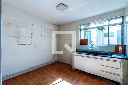 Cozinha de casa à venda com 2 quartos, 156m² em Alto de Pinheiros, São Paulo