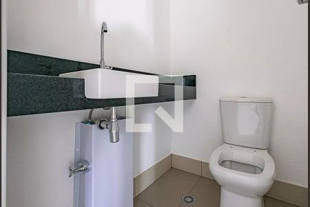 Banheiro 2 de apartamento à venda com 3 quartos, 178m² em Pinheiros, São Paulo