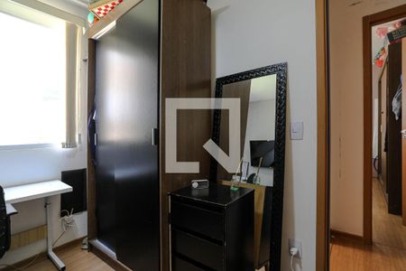 Quarto 1 de apartamento para alugar com 2 quartos, 55m² em Vila Sao Paulo, Mogi das Cruzes
