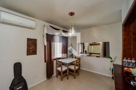 Sala de apartamento à venda com 2 quartos, 52m² em São Sebastião, Porto Alegre