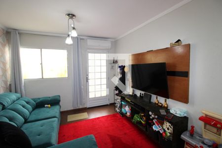 Sala de casa de condomínio à venda com 2 quartos, 130m² em Parada Xv de Novembro, São Paulo