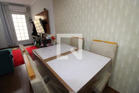 Sala de casa de condomínio à venda com 2 quartos, 130m² em Parada Xv de Novembro, São Paulo