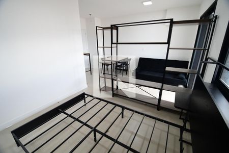 Quarto de kitnet/studio para alugar com 1 quarto, 35m² em Centro, Campinas