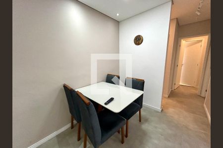 Sala de apartamento para alugar com 2 quartos, 55m² em Vila Itapegica, Guarulhos