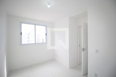 Quarto 1 de apartamento para alugar com 2 quartos, 45m² em Morro Santana, Porto Alegre