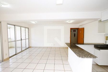 Sala de apartamento para alugar com 2 quartos, 88m² em Nova Suíça, Belo Horizonte
