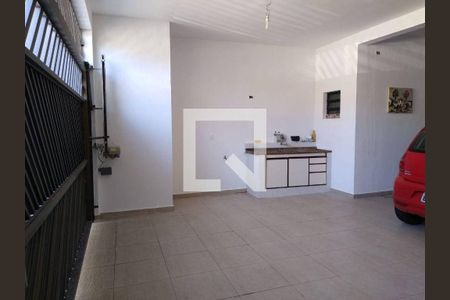 Casa à venda com 4 quartos, 281m² em Parque das Nações, Santo André