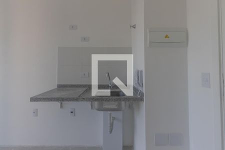Cozinha e Área de Serviço de kitnet/studio para alugar com 1 quarto, 24m² em Vila Olímpia, São Paulo