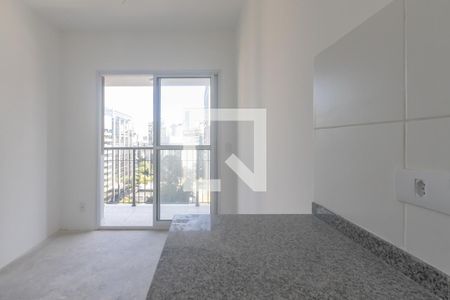 Cozinha e Área de Serviço de kitnet/studio para alugar com 1 quarto, 24m² em Vila Olímpia, São Paulo