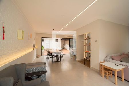 Sala de casa à venda com 3 quartos, 188m² em Vila da Saúde, São Paulo