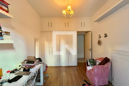 Quarto 1 de apartamento à venda com 3 quartos, 110m² em Ipanema, Rio de Janeiro