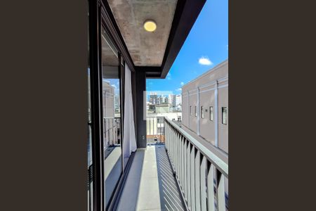 Varanda de kitnet/studio para alugar com 1 quarto, 24m² em Vila Mariana, São Paulo