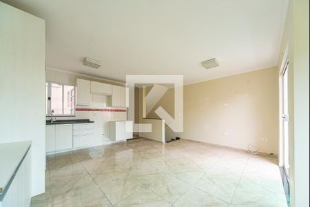 Sala de casa de condomínio à venda com 3 quartos, 120m² em Vila Helena, Santo André