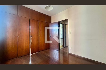 Quarto  de apartamento à venda com 4 quartos, 180m² em Coracao de Jesus, Belo Horizonte