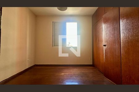 Quarto  de apartamento à venda com 4 quartos, 180m² em Coracao de Jesus, Belo Horizonte