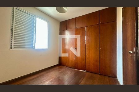 Quarto  de apartamento à venda com 4 quartos, 180m² em Coracao de Jesus, Belo Horizonte