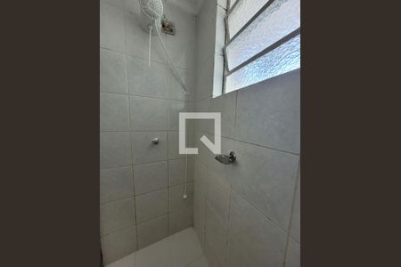 Banheiro de apartamento para alugar com 1 quarto, 48m² em Centro Histórico, Porto Alegre