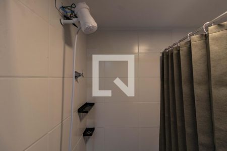 Banheiro de apartamento para alugar com 1 quarto, 25m² em Barra Funda, São Paulo