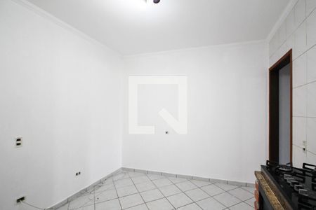 Cozinha de casa de condomínio para alugar com 2 quartos, 70m² em Parque Frondoso, Cotia