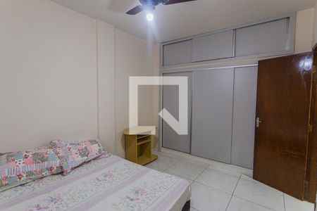 Quarto 2 de apartamento para alugar com 2 quartos, 80m² em Cruzeiro, Belo Horizonte