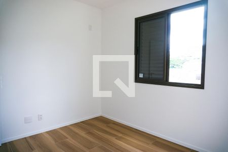 Quarto suíte 1 de apartamento para alugar com 2 quartos, 71m² em Buritis, Belo Horizonte