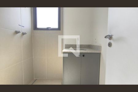 Banheiro de kitnet/studio para alugar com 1 quarto, 28m² em Ipiranga, São Paulo