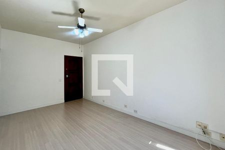 Sala  de apartamento para alugar com 3 quartos, 75m² em Copacabana, Rio de Janeiro