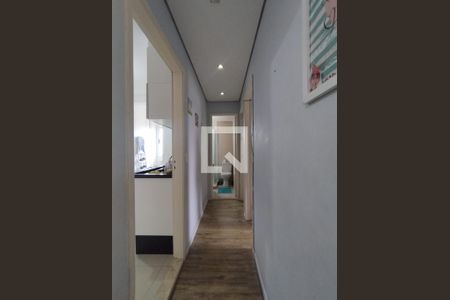 Corredor de apartamento à venda com 2 quartos, 50m² em Parque Erasmo Assunção, Santo André