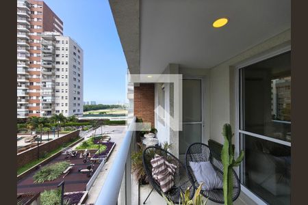 Varanda - Sala de apartamento para alugar com 1 quarto, 64m² em Barra da Tijuca, Rio de Janeiro