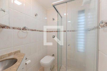 Banheiro de apartamento para alugar com 1 quarto, 29m² em Bela Vista, São Paulo