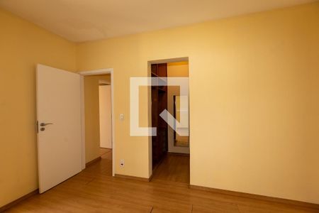 Closet Quarto Suite de apartamento para alugar com 3 quartos, 105m² em Centro, Campinas
