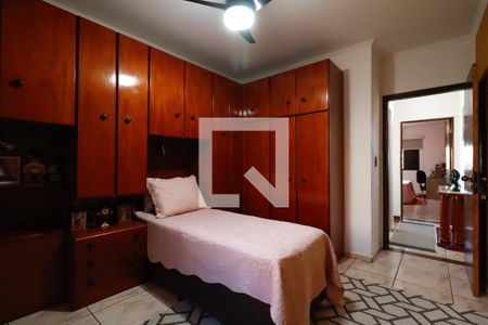 Quarto de casa à venda com 2 quartos, 120m² em Vila Granada, São Paulo