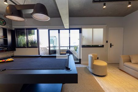 Sala_Cozinha - Conjugada de apartamento para alugar com 2 quartos, 128m² em Alphaville Industrial, Barueri