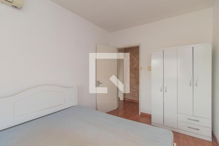 Quarto 1 de apartamento para alugar com 1 quarto, 44m² em Teresópolis, Porto Alegre
