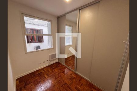Casa à venda com 3 quartos, 108m² em Vila Cordeiro, São Paulo