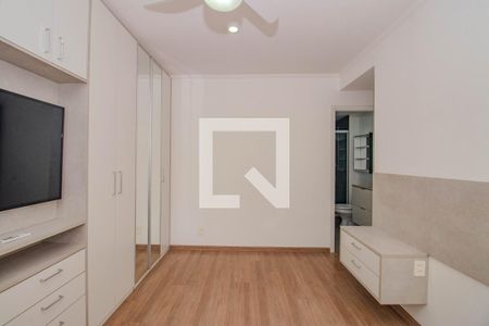 Suíte de apartamento à venda com 2 quartos, 64m² em São João, Porto Alegre