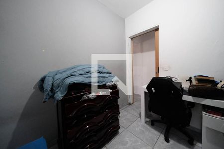 Quarto 2 de casa para alugar com 3 quartos, 125m² em Parque Paineiras, São Paulo