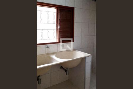 Casa à venda com 4 quartos, 100m² em São Domingos, São Paulo