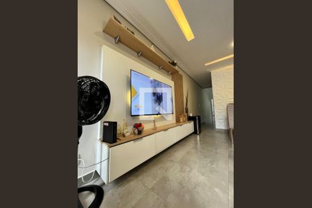 Casa à venda com 2 quartos, 120m² em Vila Iorio, São Paulo