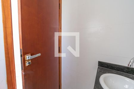 Lavabo de casa de condomínio à venda com 2 quartos, 87m² em Vila Granada, São Paulo