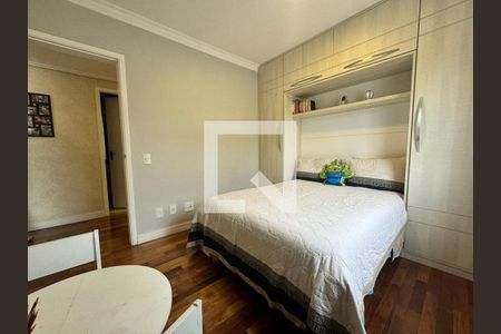 Casa de Condomínio à venda com 4 quartos, 258m² em Jardim Prudência, São Paulo