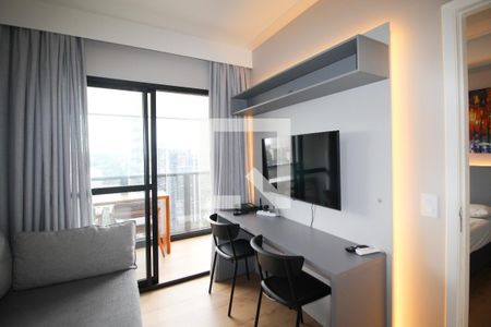 Sala de kitnet/studio para alugar com 1 quarto, 32m² em Vila Olímpia, São Paulo