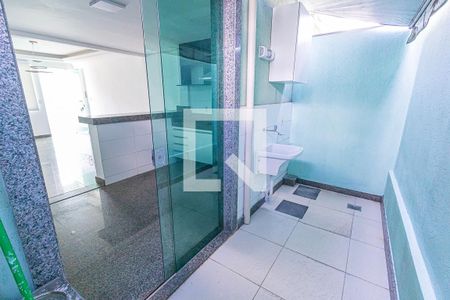 area de serviço de casa à venda com 2 quartos, 90m² em Santa Terezinha, Belo Horizonte