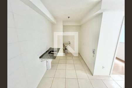 Sala/Cozinha de apartamento para alugar com 2 quartos, 38m² em Limão, São Paulo
