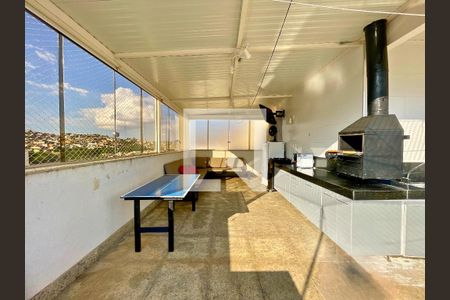 Apartamento à venda com 3 quartos, 134m² em Saudade, Belo Horizonte