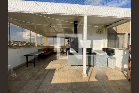 Apartamento à venda com 3 quartos, 134m² em Saudade, Belo Horizonte