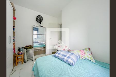 Quarto 1 de apartamento para alugar com 2 quartos, 51m² em São Pedro, Osasco