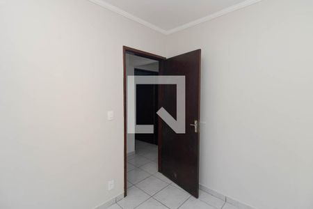 Quarto 2 de casa para alugar com 4 quartos, 250m² em Jardim Daysy, São Paulo