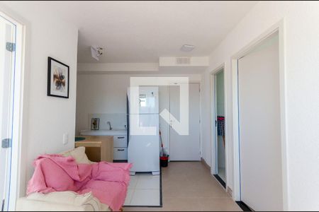 Sala de apartamento para alugar com 2 quartos, 32m² em Vila Pereira Cerca, São Paulo