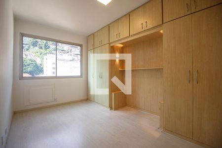Quarto 1 de apartamento à venda com 3 quartos, 110m² em Tijuca, Rio de Janeiro